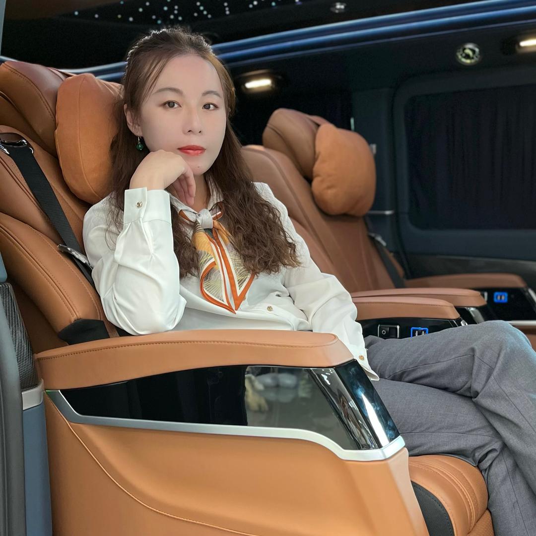 卡泰驰·金欧商务车管家~艳子