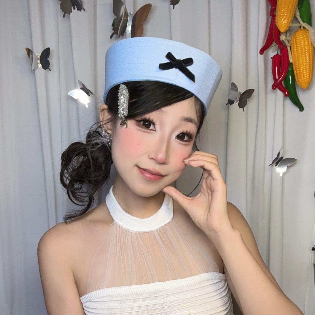 七七爱吃吃