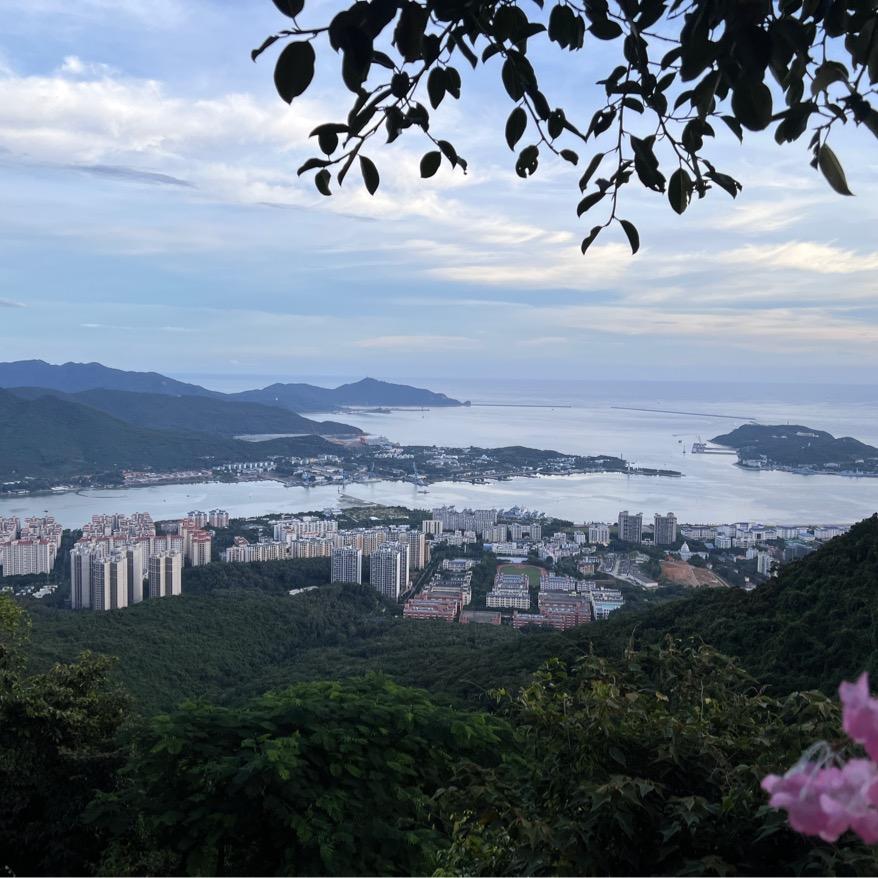 三只小ʚ🐼ིྀɞ ʚ🐼ིྀɞ 🌈