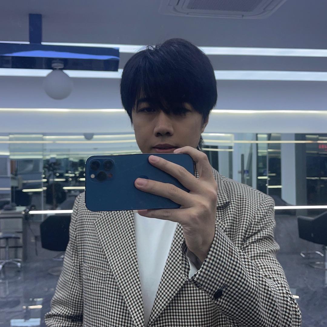 拾点伴造型阿威