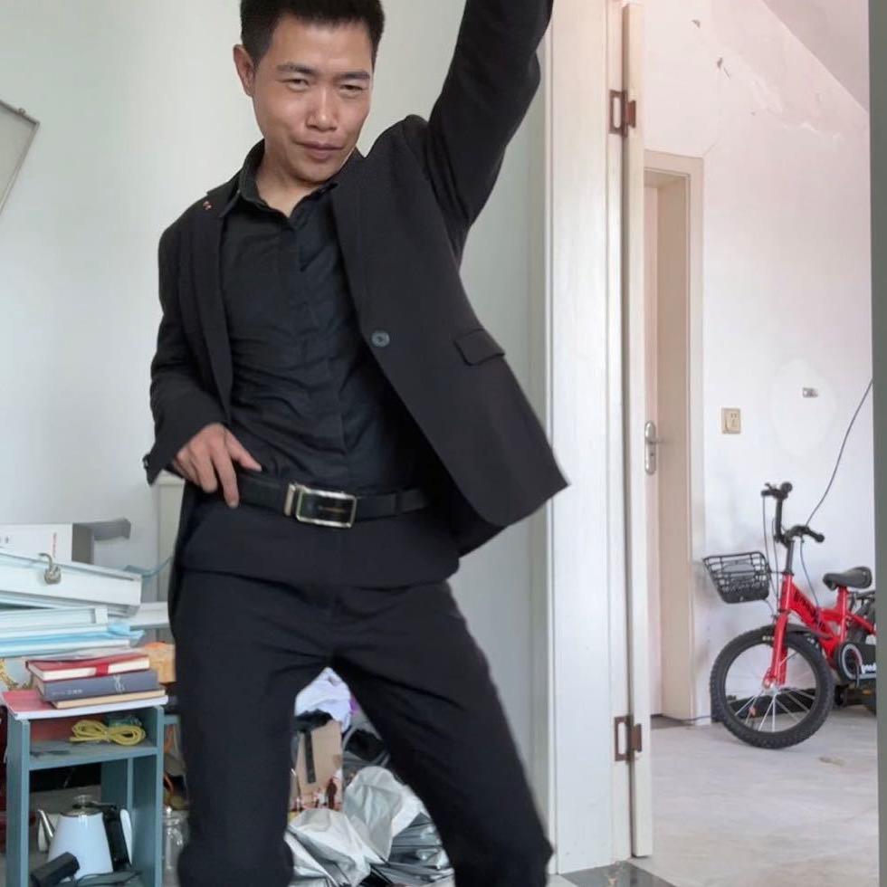 厚嘴皮