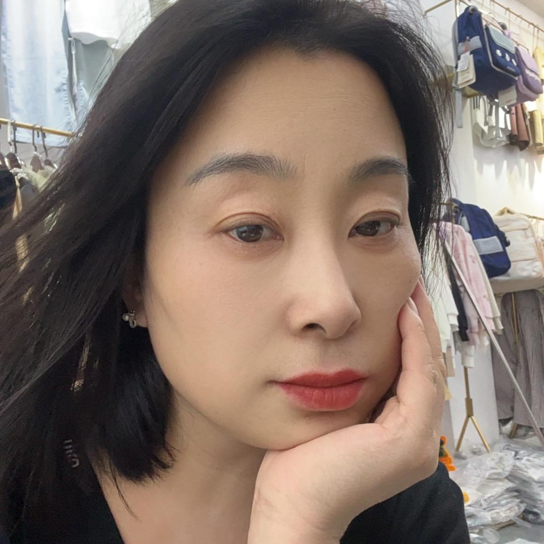 马姐贝贝媞妮童装店