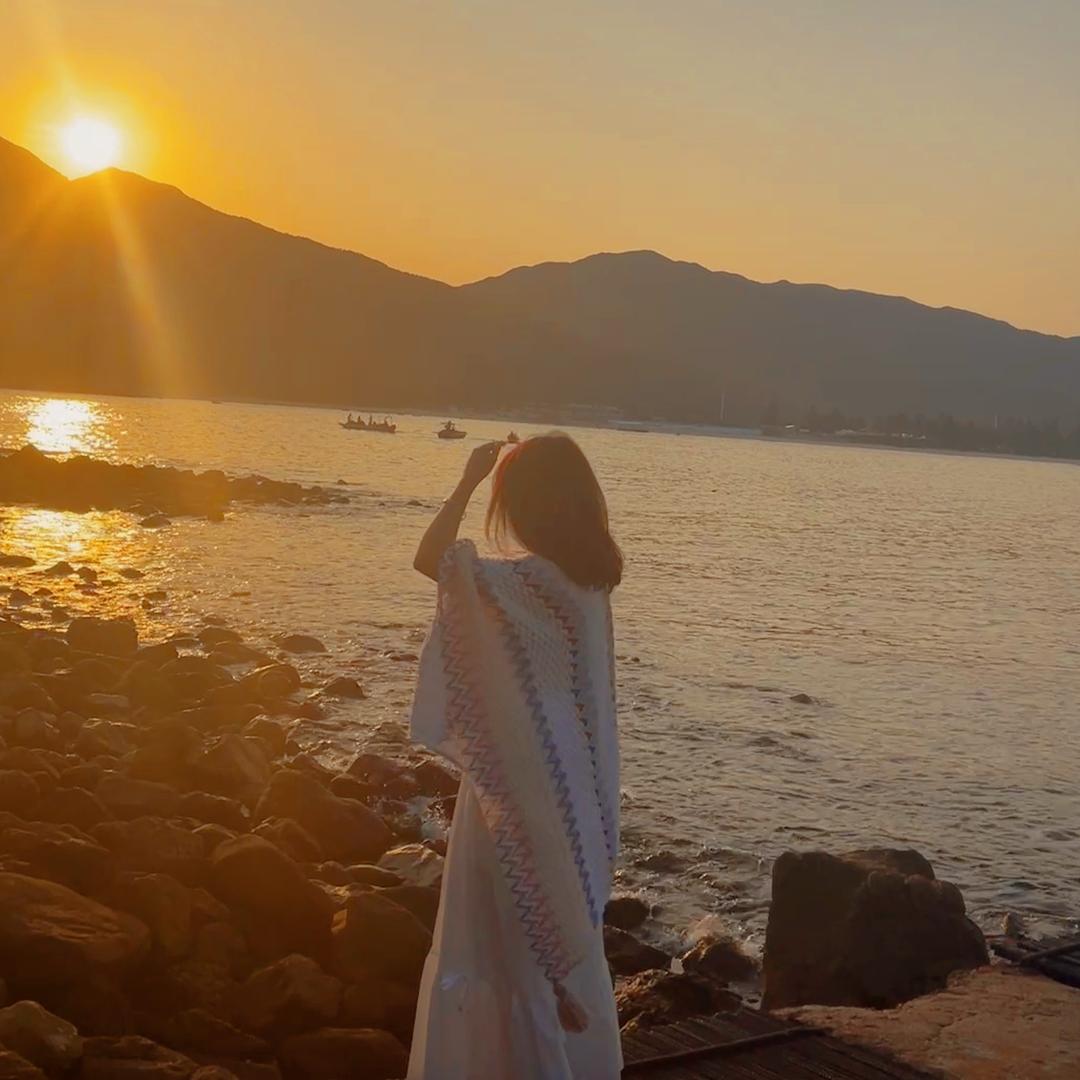 🍃故事里的花🌸