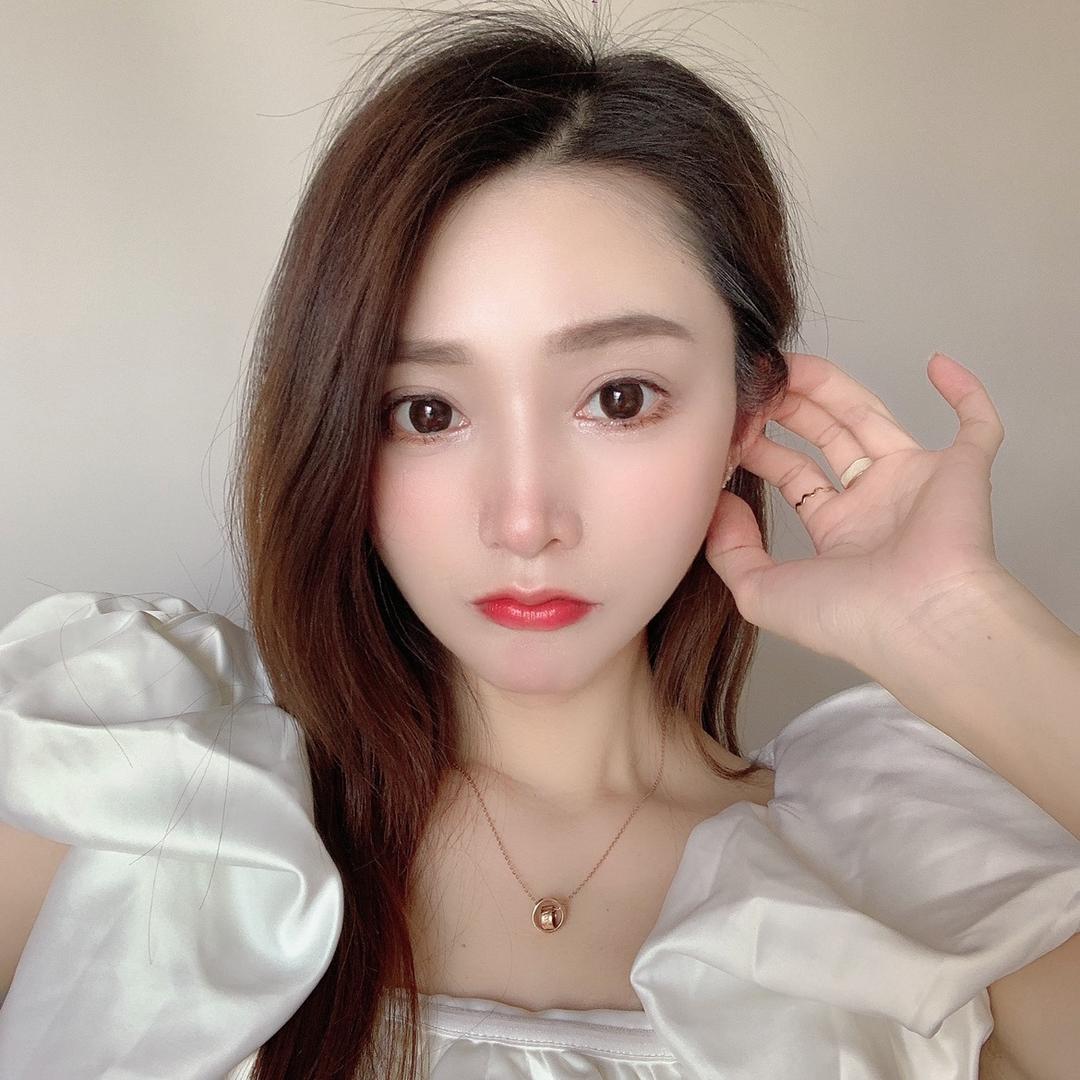 小君君