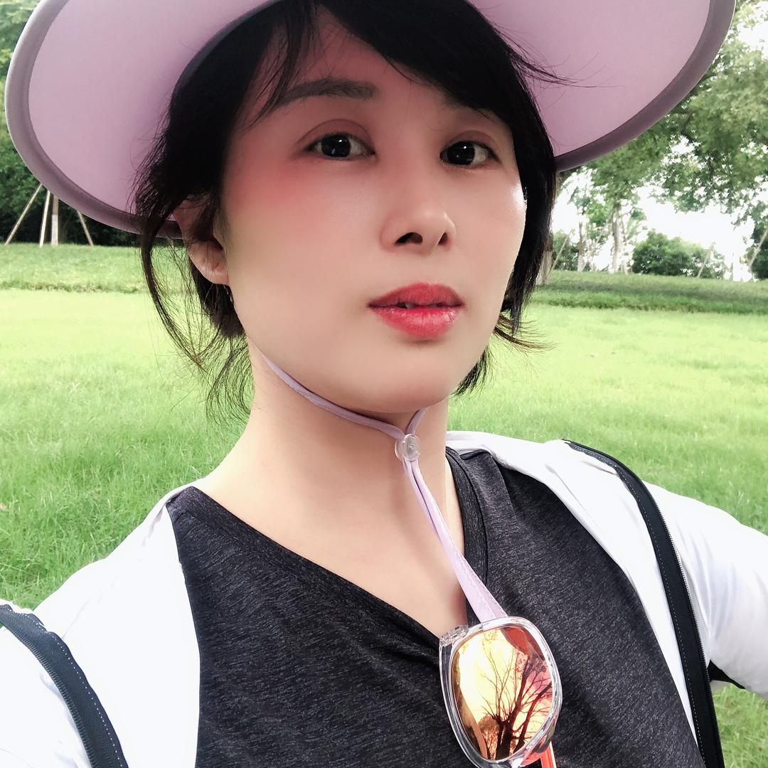 小宝贝餐厅-秀娘