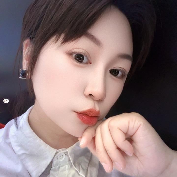 天生出色路桥店娜娜（燕窝茶饮）