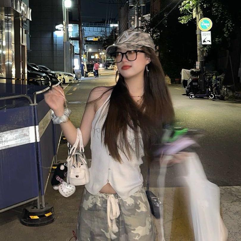小小洪
