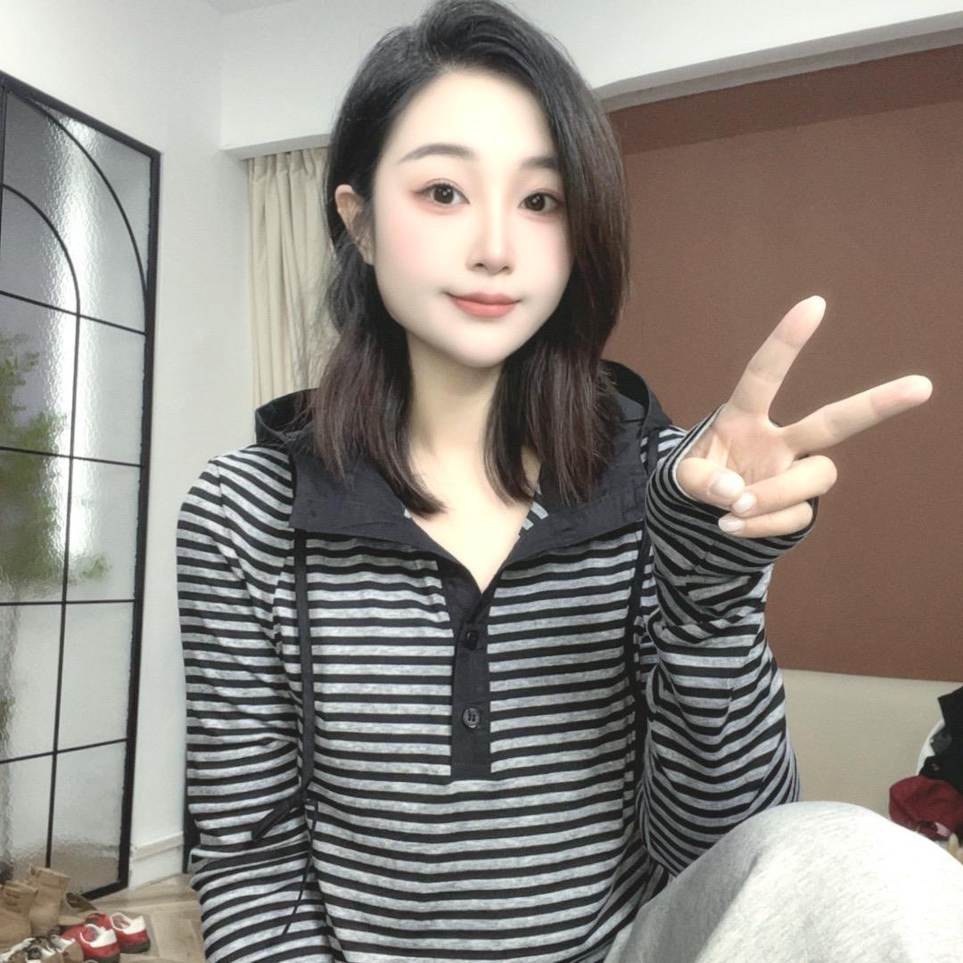 小林轻奢服装