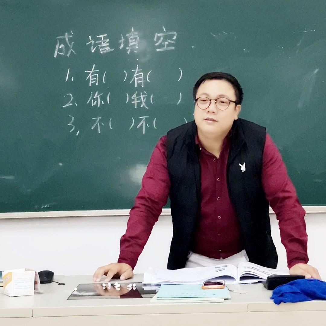 文旅圈-设计院长何东（聚百万文旅人）