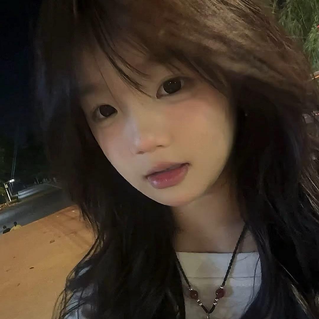 娜娜.