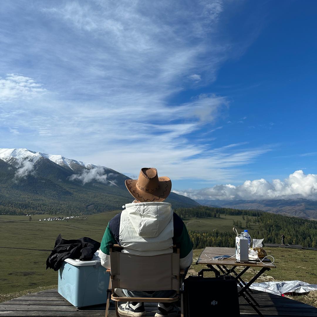 南方汉子在户外