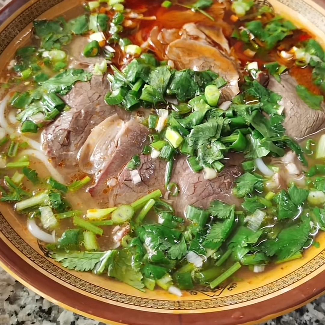 正宗贵州特色羊肉粉