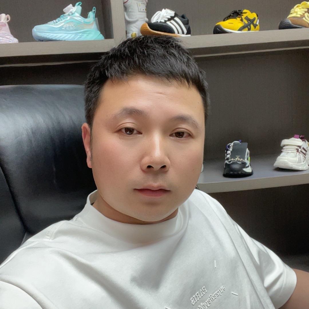 万达撤柜女鞋