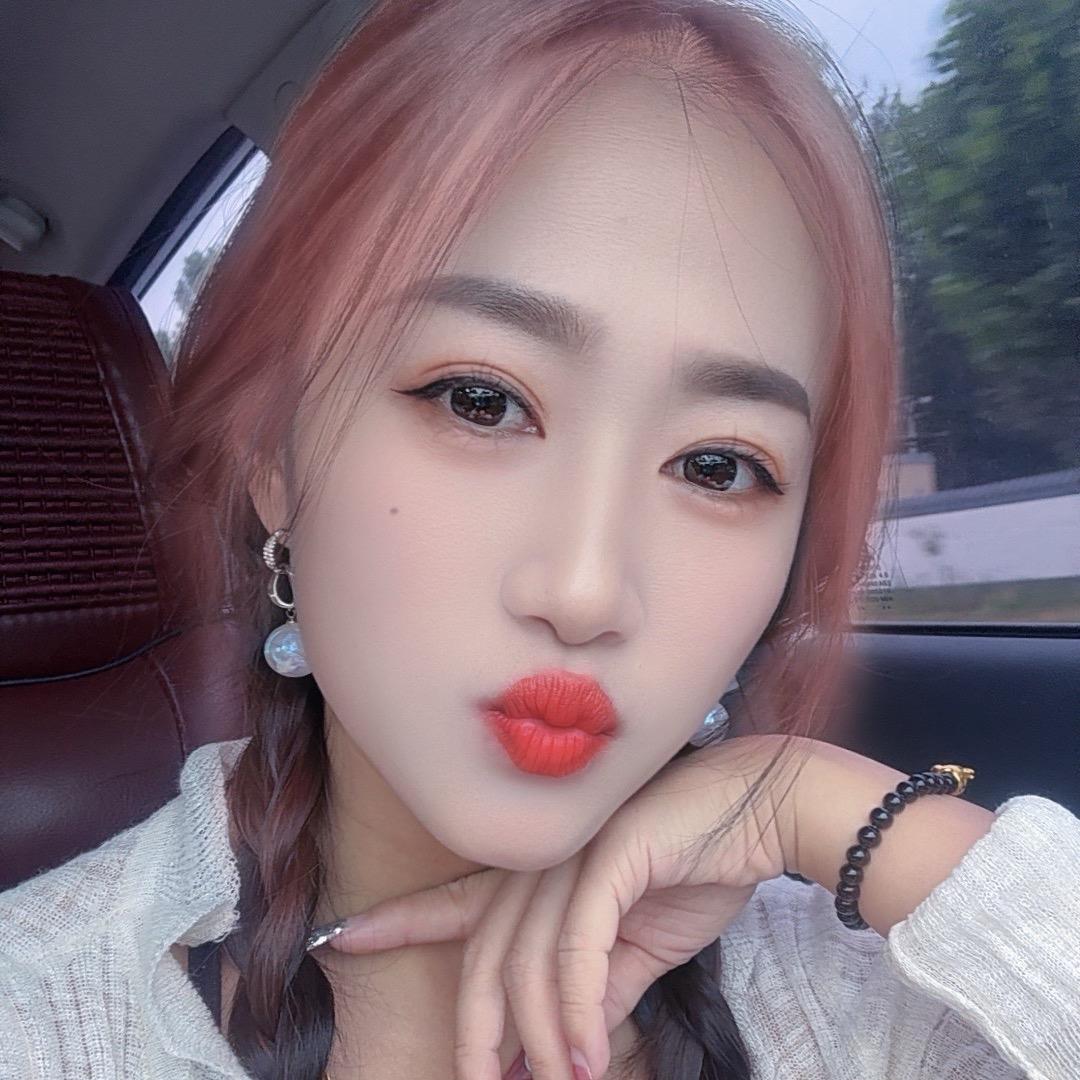 月月💃（才艺奋斗）