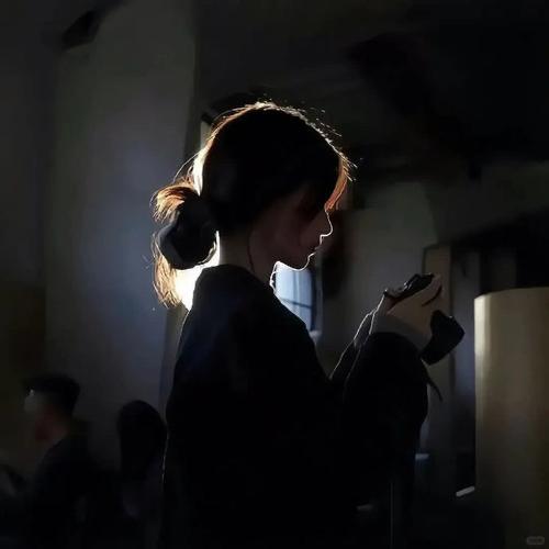 玥ℒᎭℯ⃝丫头࿐