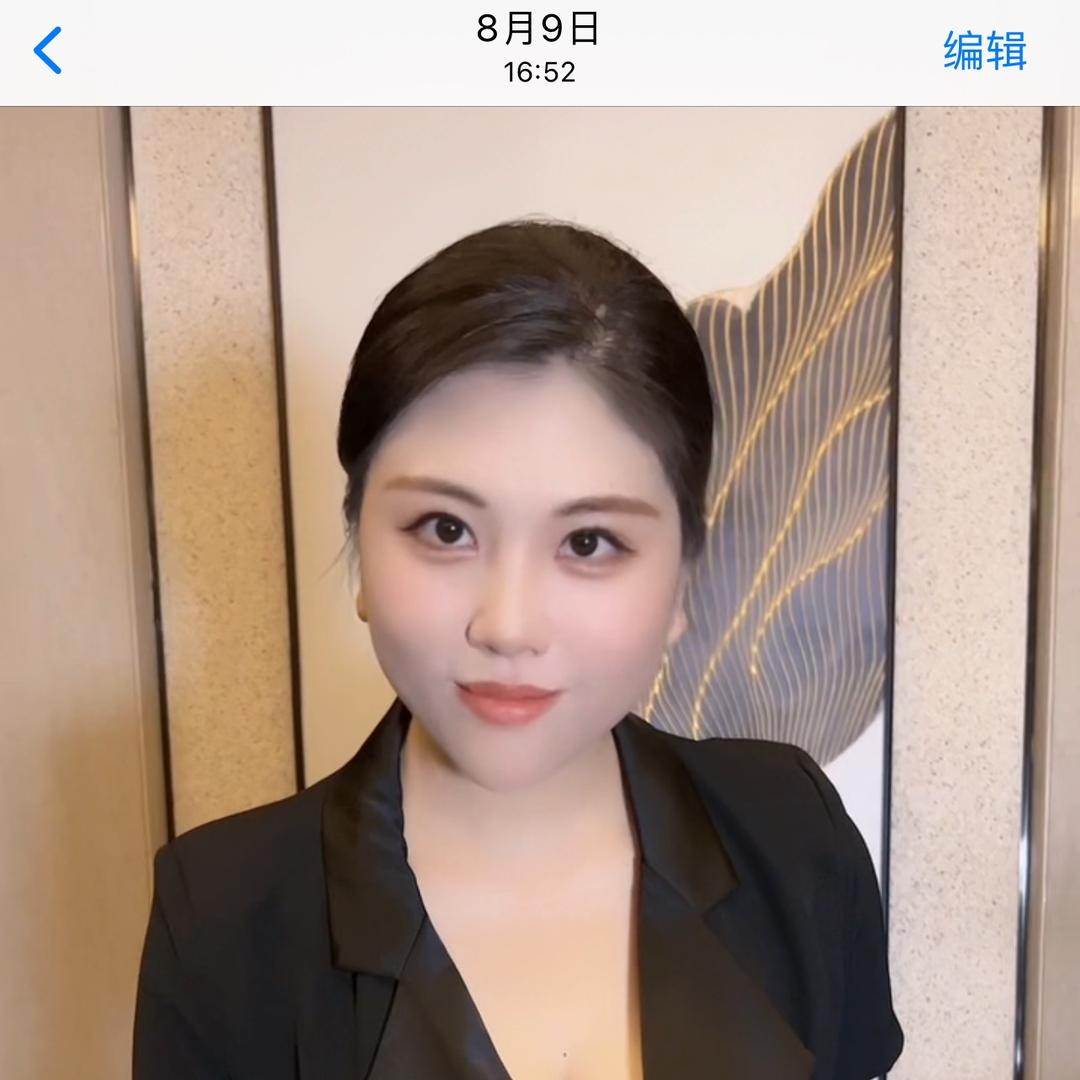 月亮嘟嘟