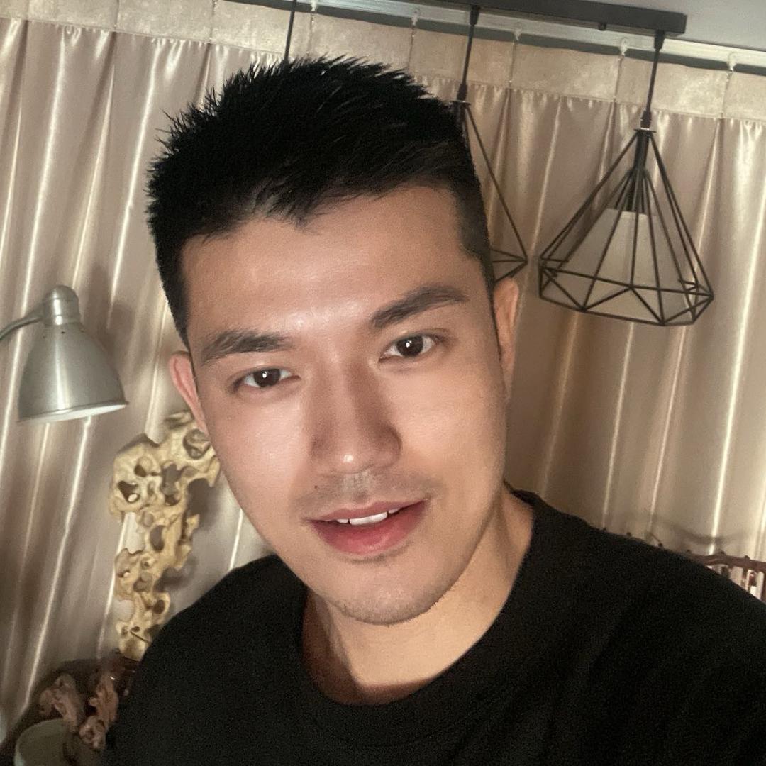 🌈Jason是一只飞猪