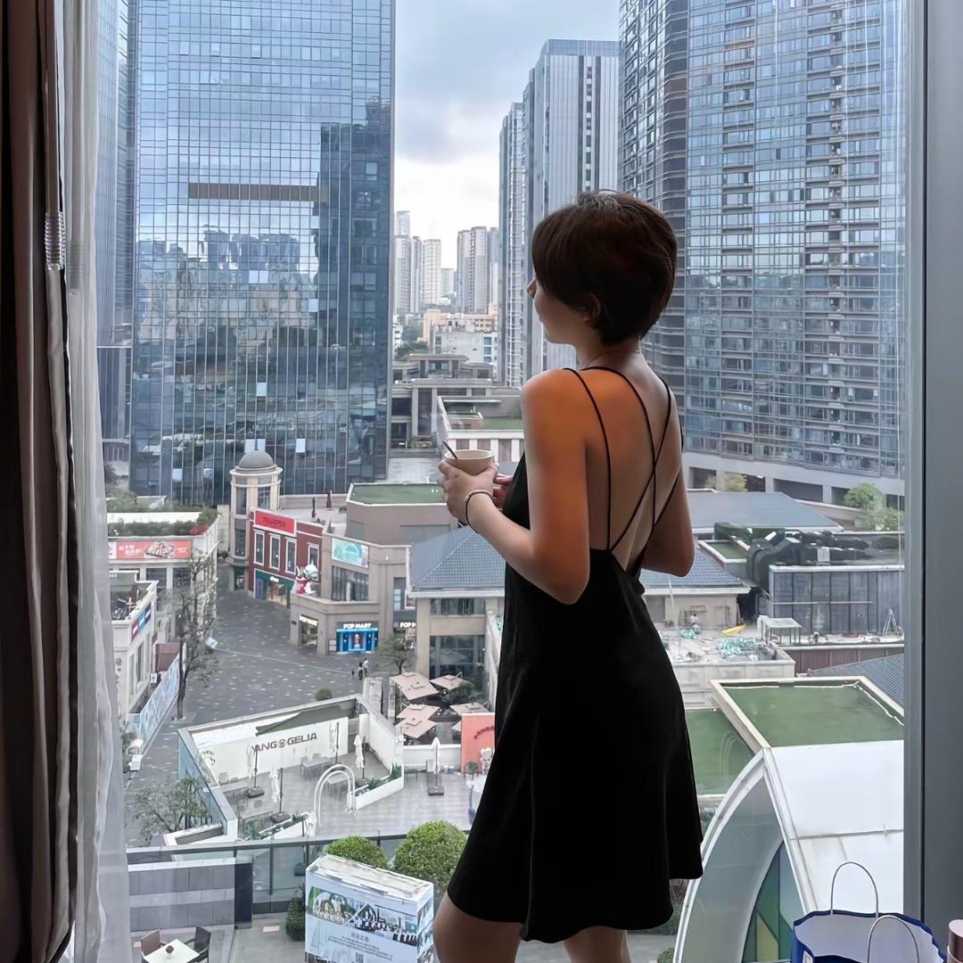 照照小姨