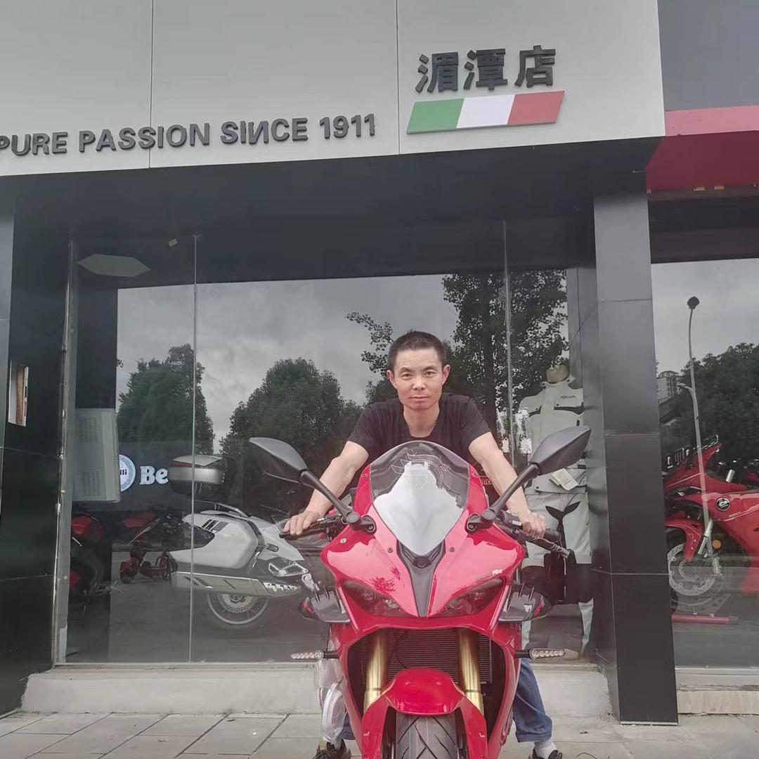 湄潭 QJ摩托