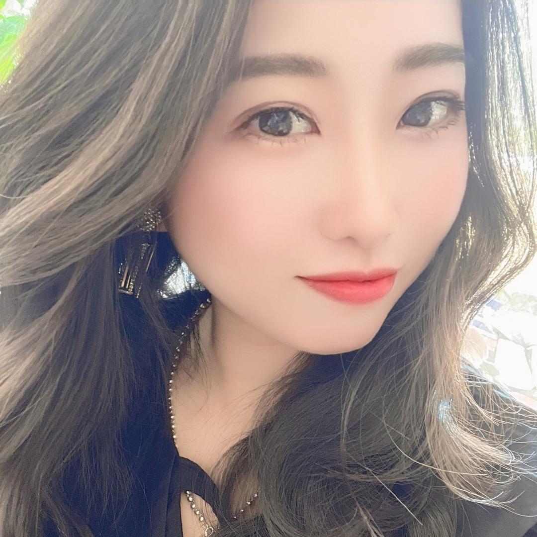 嗨 你的溢达💕