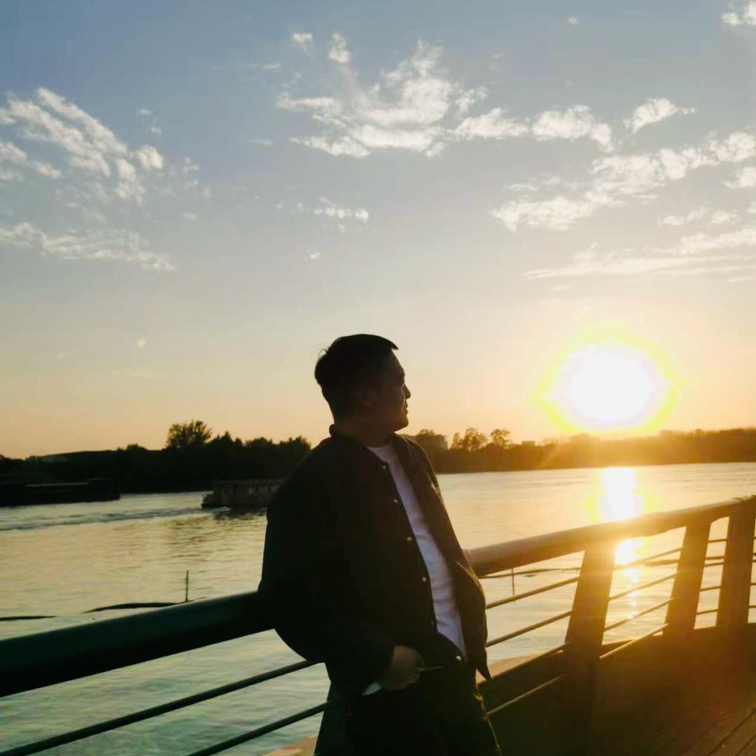 ღ °余生何处话凄凉、