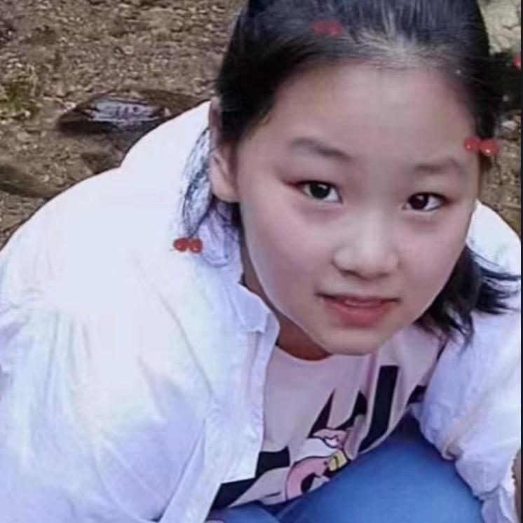 杨悦悦商务