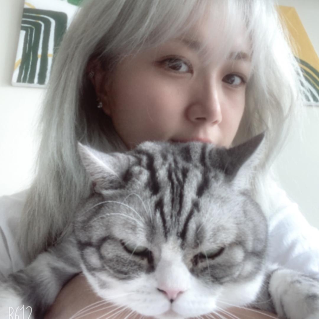 🌙夏真🍀（不要连赞）