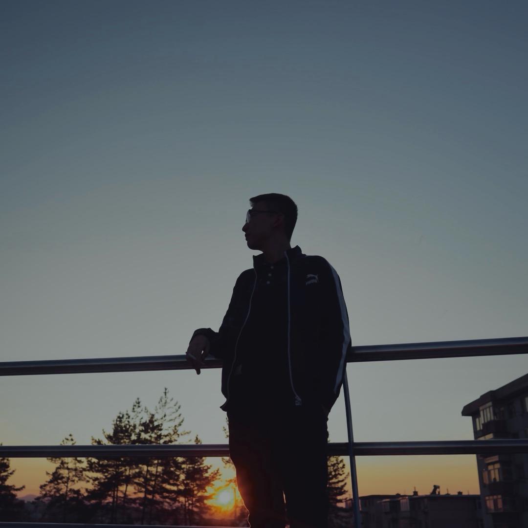 不懂翡翠的王十三🍃