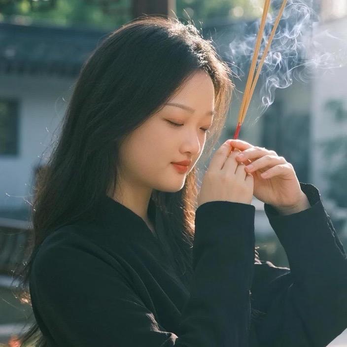 秀灵