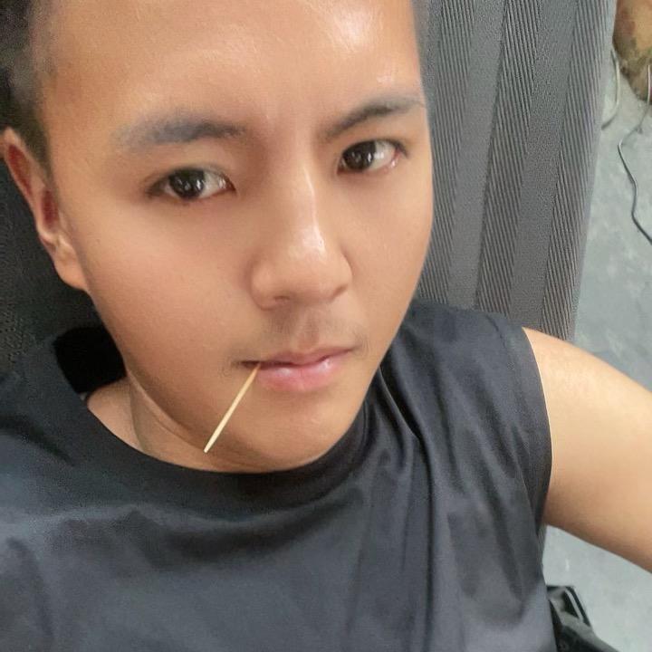 东明哥哥🧍‍♂️