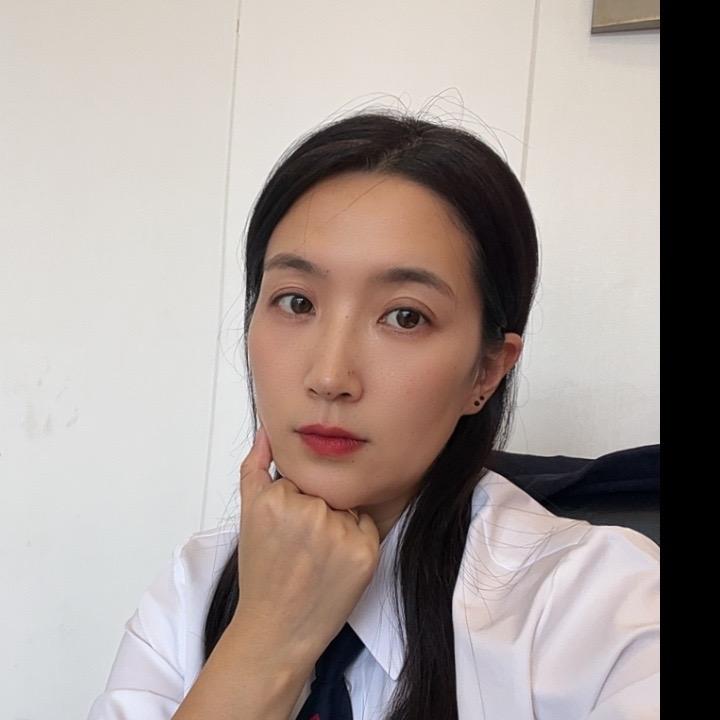 曼曼张 好理想房产