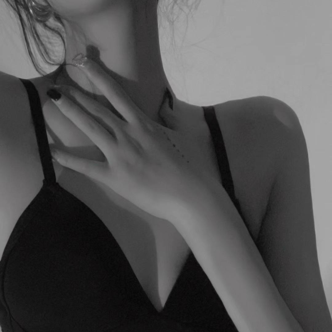 梨梨吖