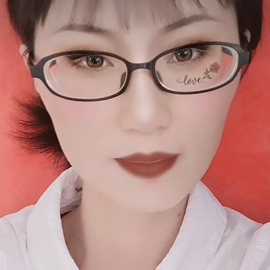 小东东卖女装