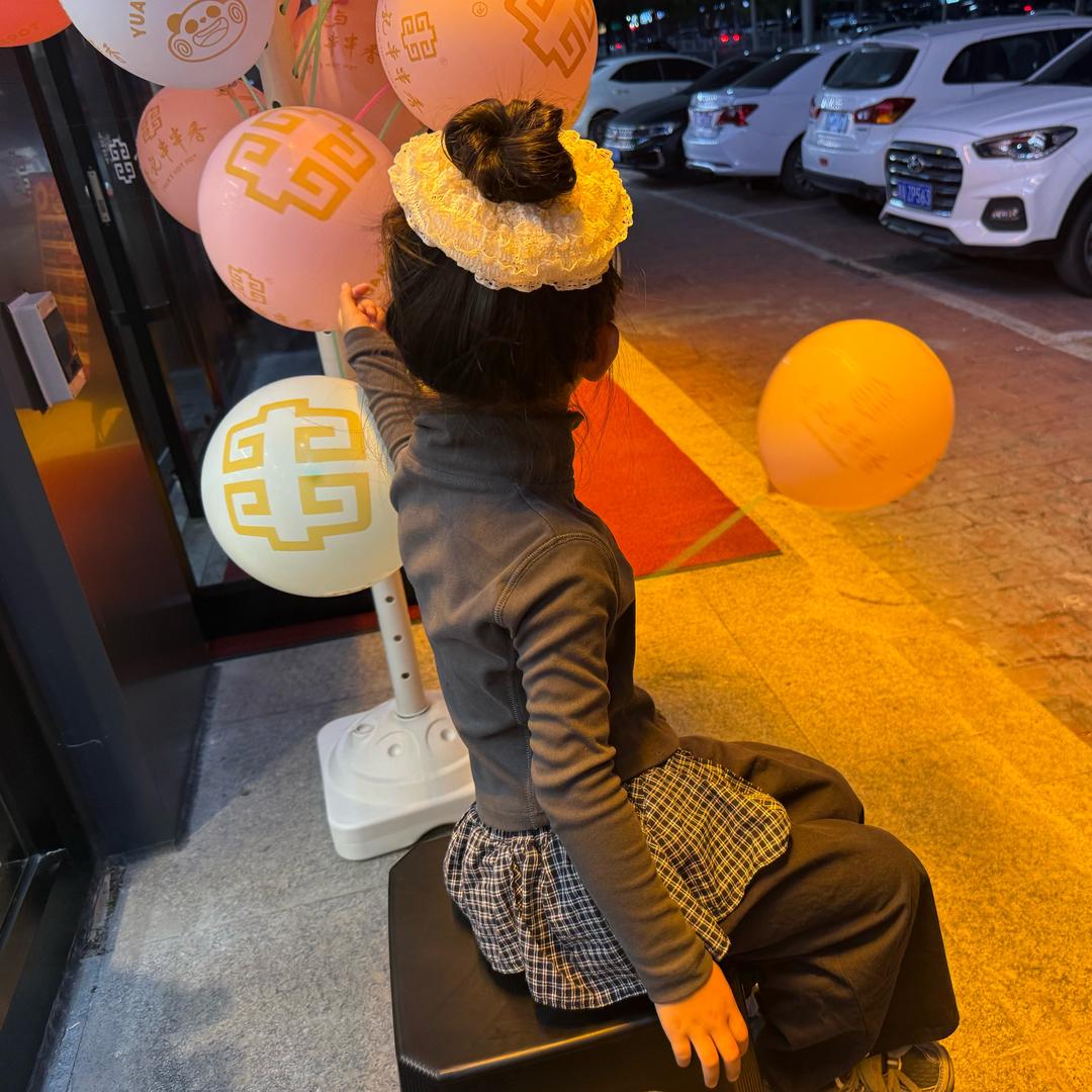 是刘三岁吖～