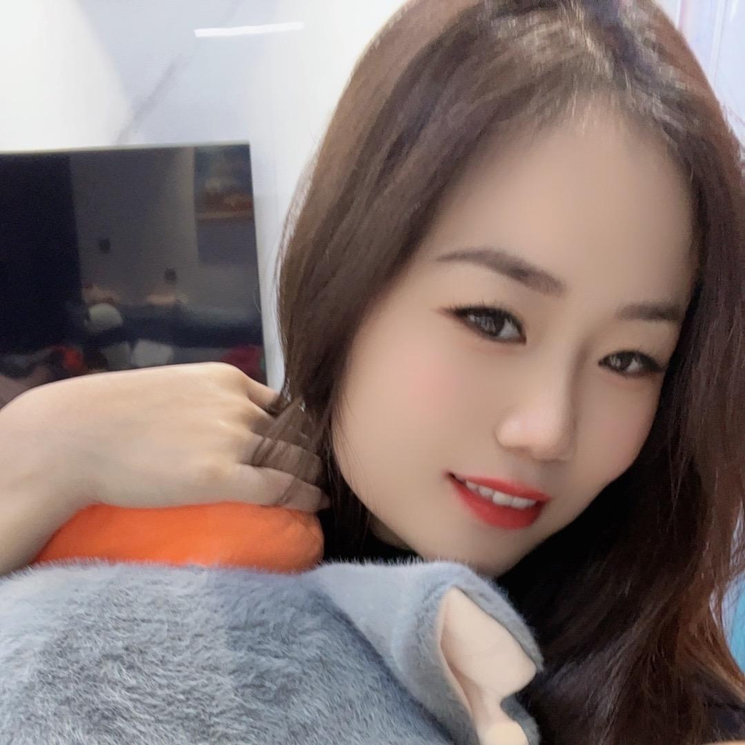 琪琪.