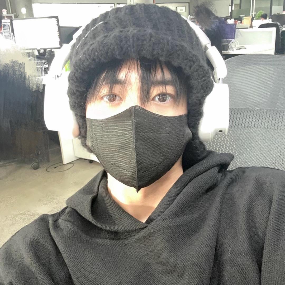查理蓝苏