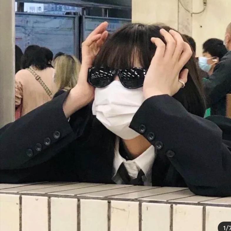 抠鼻屎的鱼i
