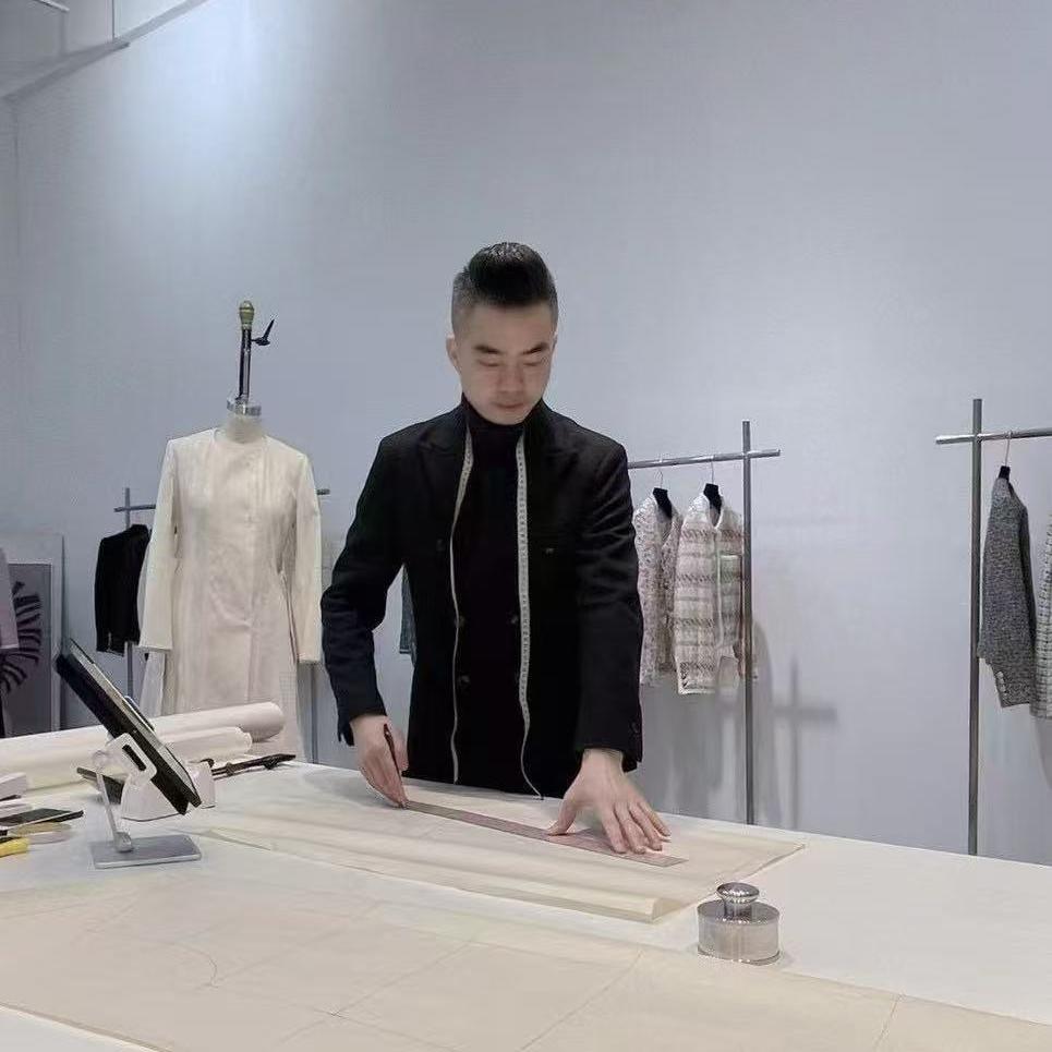 凯文女装店铺号