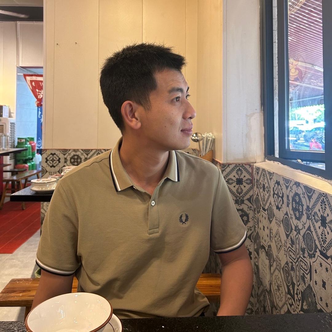 龙先深