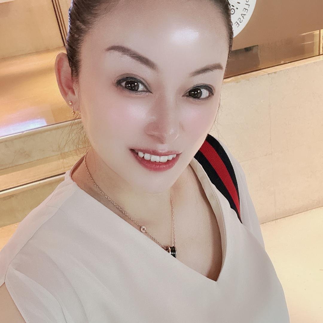 依一妈