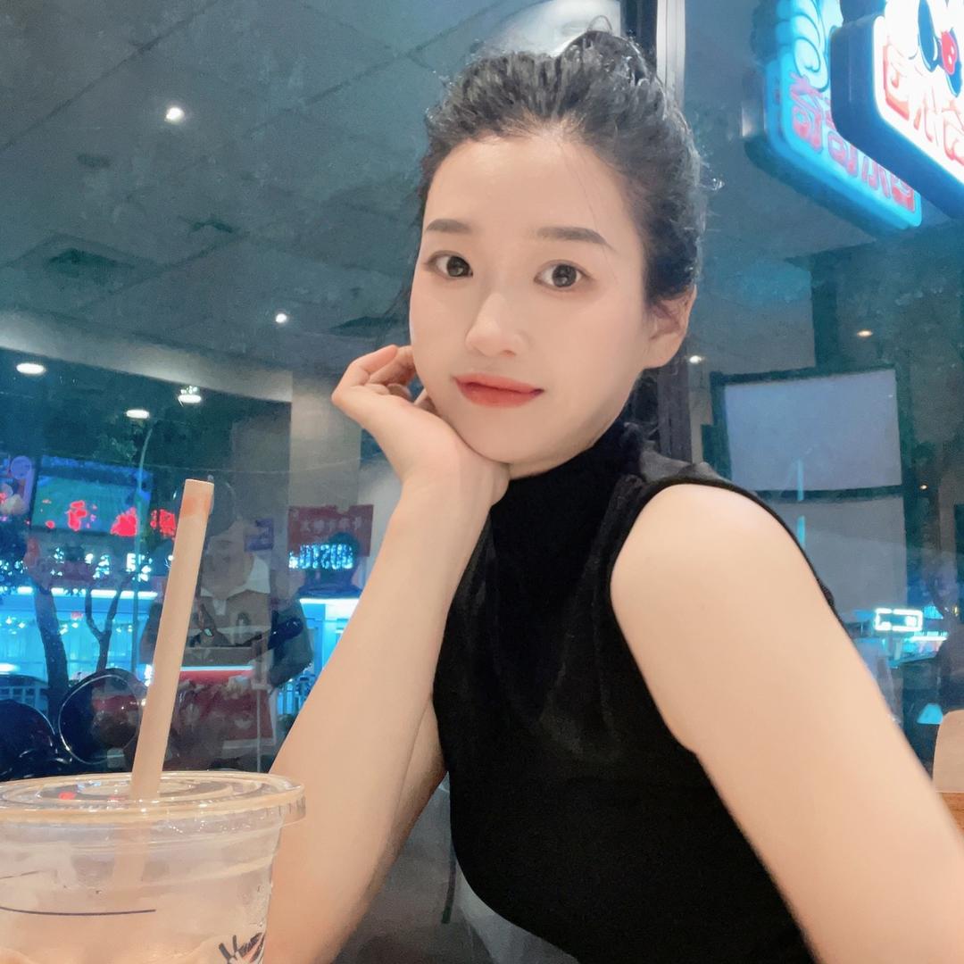 是小雷呀🙃