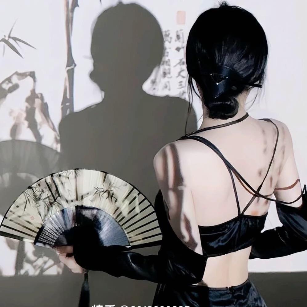 抓紧春春的手