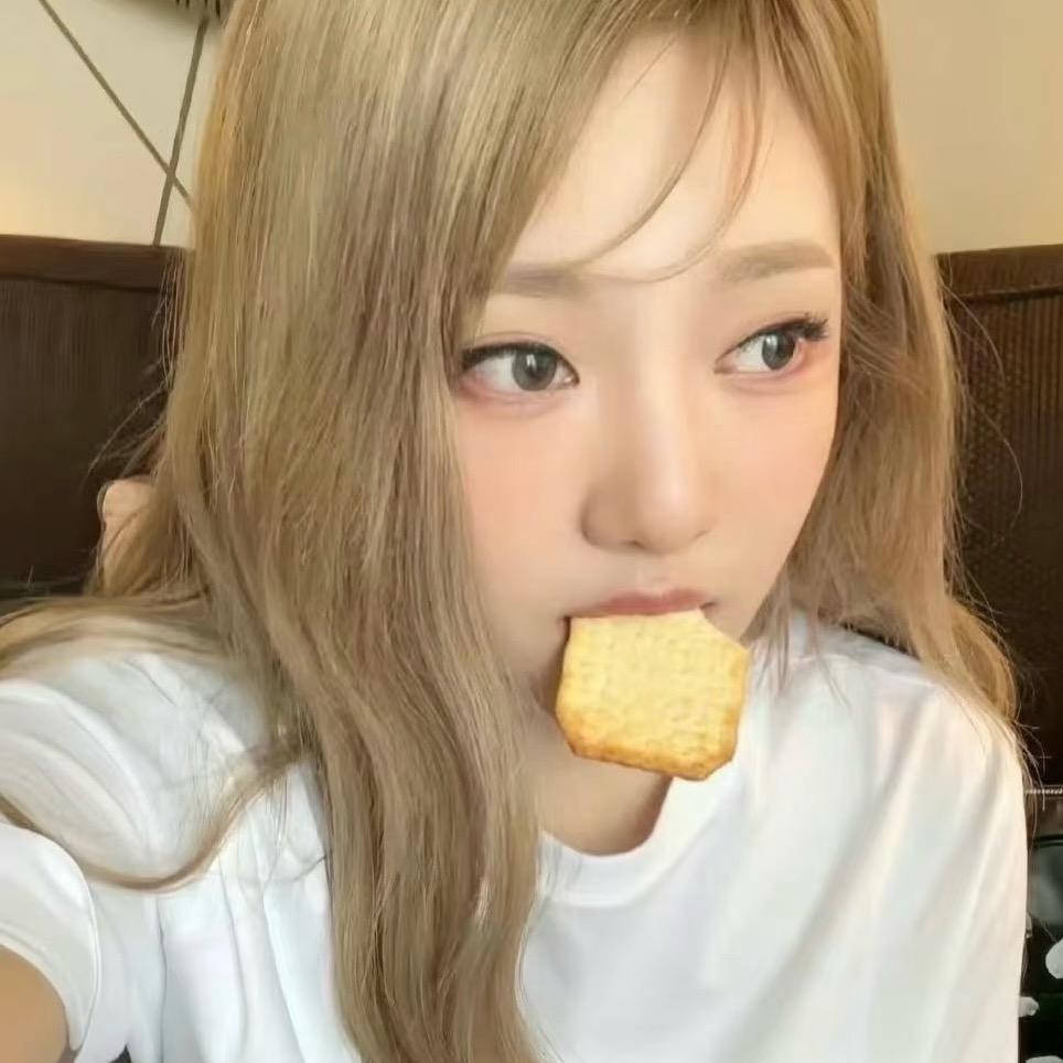 zhou哈哈哈哈💔