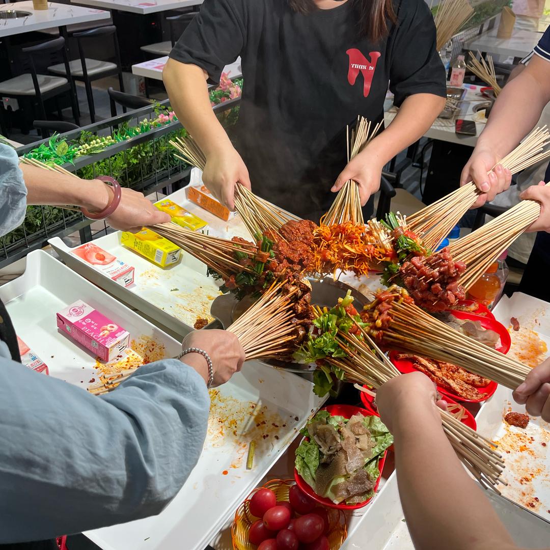 小龙焱串串火锅