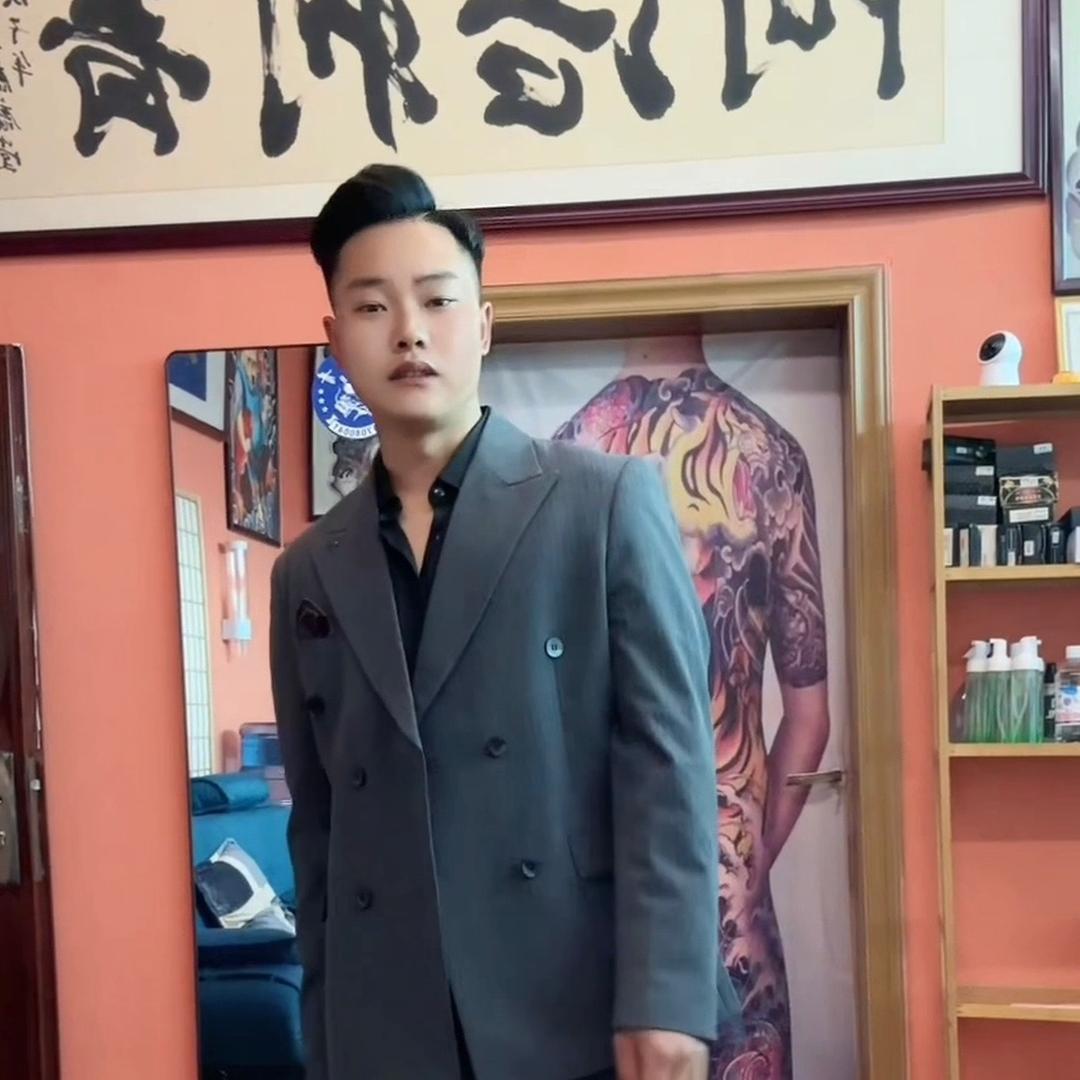 六盘水纹身店