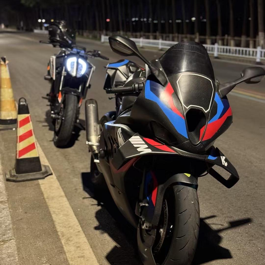 三门峡极速机车（高价收车）