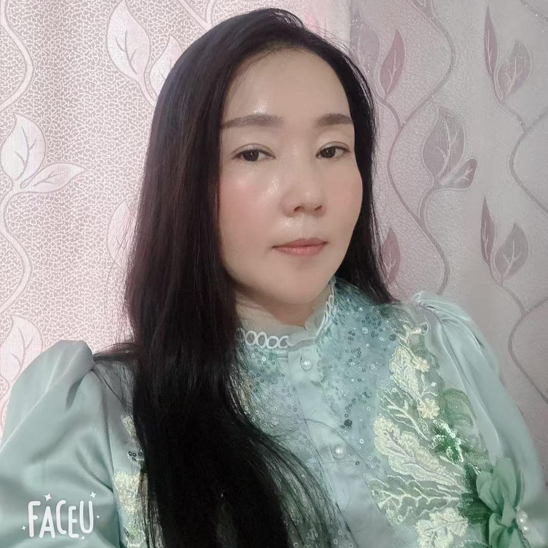 小月吖