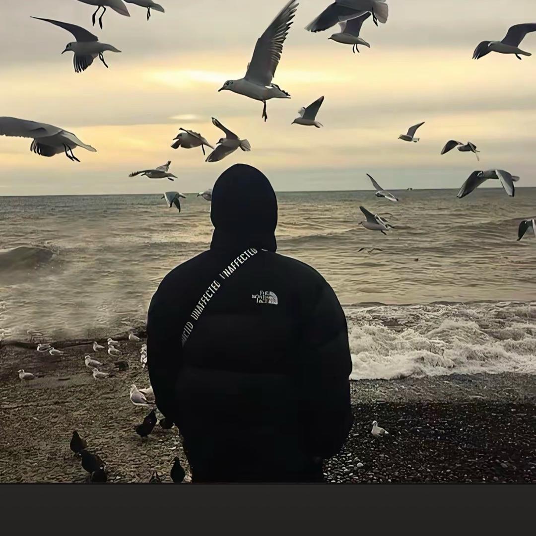 এ᭄ℳ๓無言°ꦿ