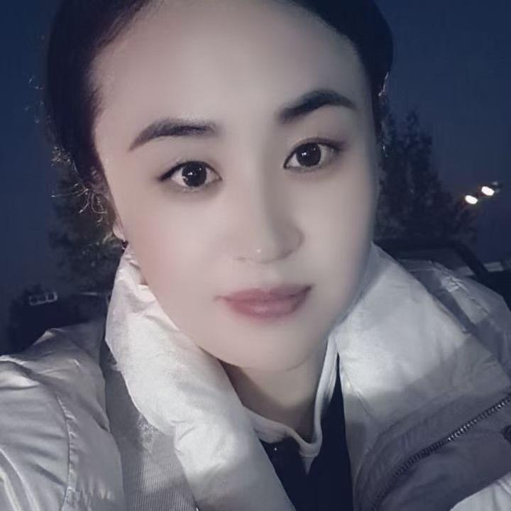 卫星平地机-张静