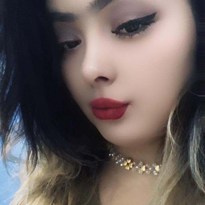 爱笑女孩